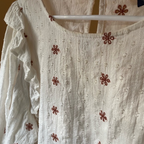 Target Universal Threads Top - Picture 3 of 7